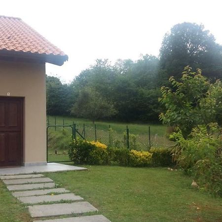Apartamentos La Senda San Juan de Parres ภายนอก รูปภาพ