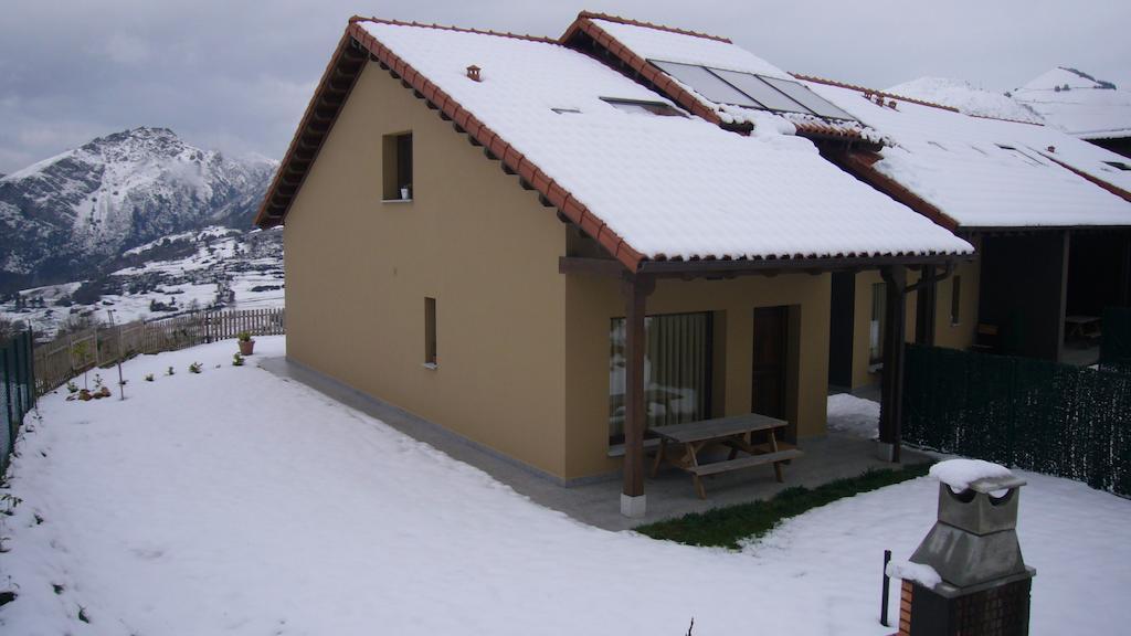 Apartamentos La Senda San Juan de Parres ภายนอก รูปภาพ