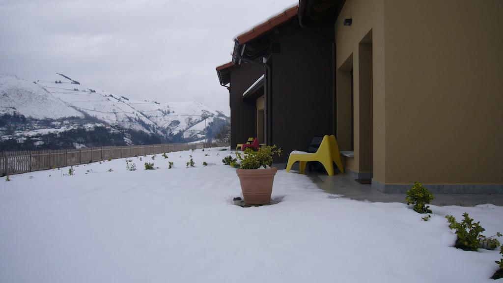 Apartamentos La Senda San Juan de Parres ภายนอก รูปภาพ
