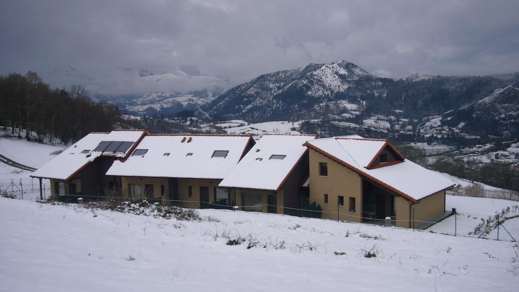 Apartamentos La Senda San Juan de Parres ภายนอก รูปภาพ